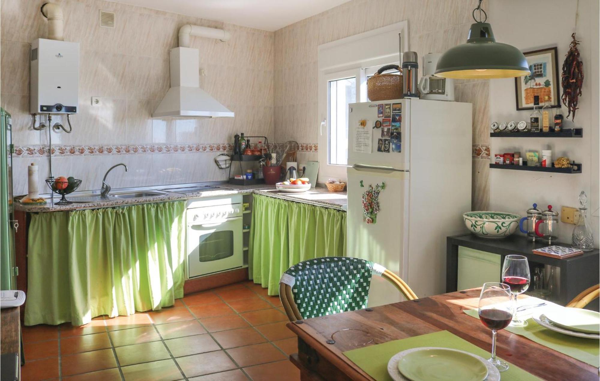 Nice Home In Canillas De Albaida With Wifi Exteriör bild
